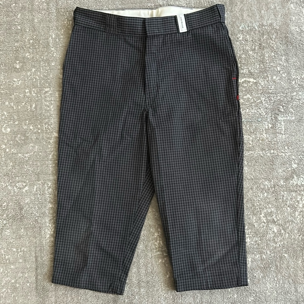 Dickies x Bedwin and the Heartbreakers cropped pant in gray check print. Size 32